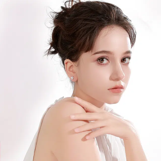 S925