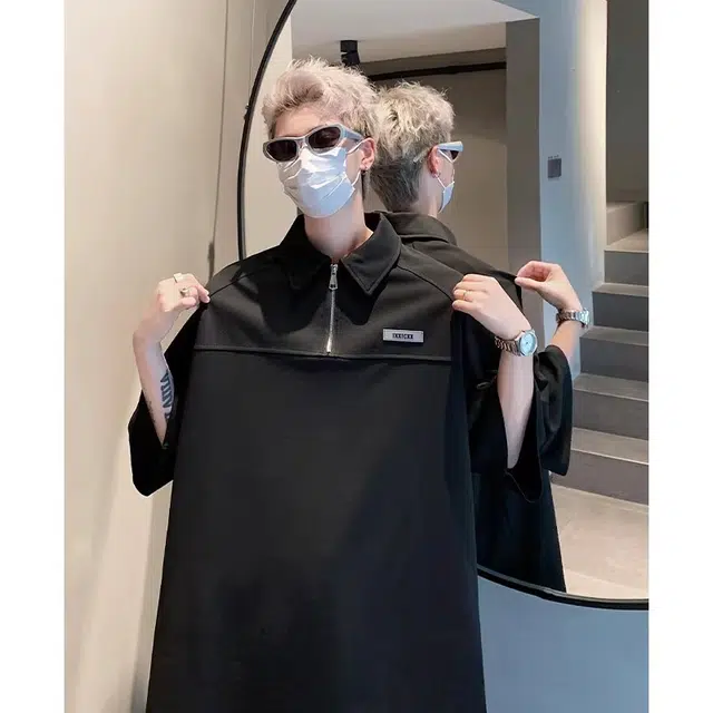 PIERRE CARDIN T