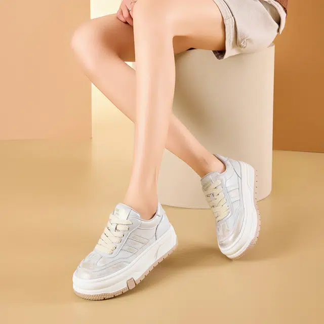 酷丁 百搭时尚潮流休闲运动 防滑耐磨轻便 低帮 板鞋 女