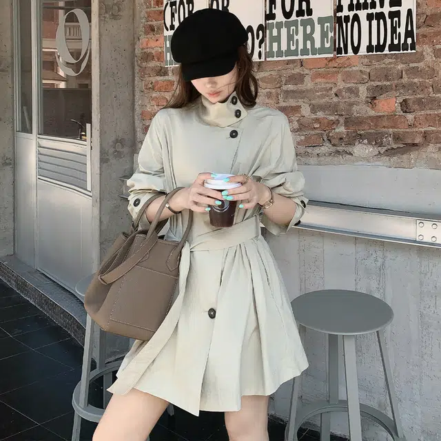 美洋 密苏里防晒 简约系带纯色立领休闲宽松长袖风衣 女款 浅卡其