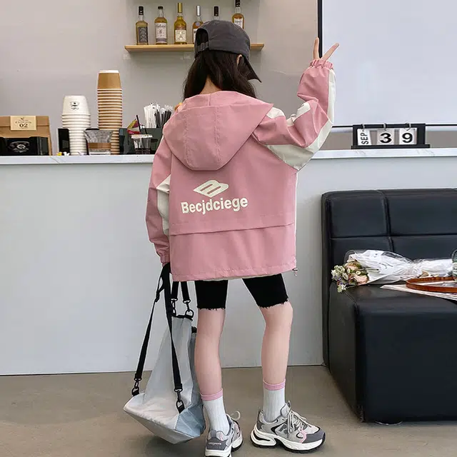 木木兔夹克 潮流时尚女童秋季外套 学生百搭休闲 美式字母大口袋宽松连帽 初中生 时髦女孩洋气 青少年