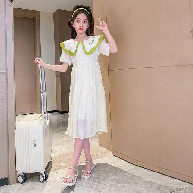 木木兔连衣裙 时髦洋气中大童夏季时尚女孩刺绣娃娃领裙子