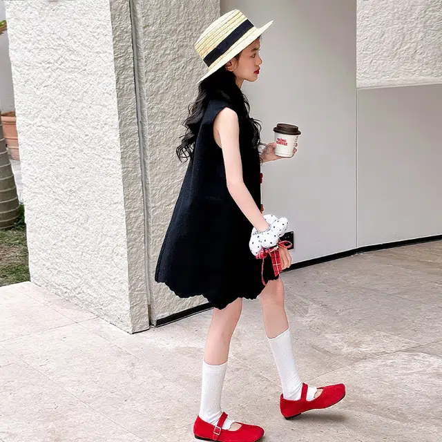 木木兔连衣裙 时髦洋气夏季薄款宽松舒适中大童时尚百搭个性女孩无袖背心裙子