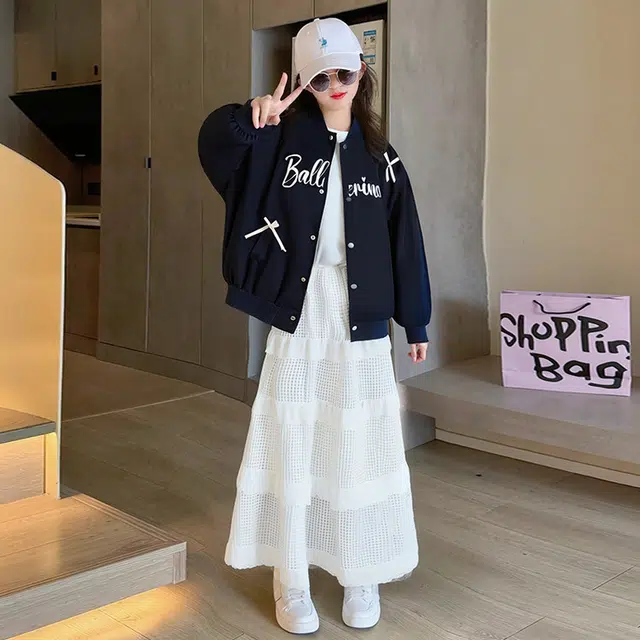 木木兔 棒球服 青春时尚女童秋季外套 学院风宽松舒适 潮流洋气 简约百搭休闲字母 青少年