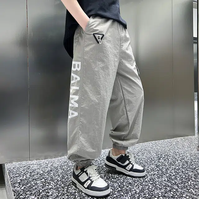 木木兔长裤 时尚洋气宽松 儿童款