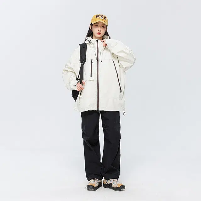 木木兔上装 潮流时尚秋季男外套 情侣装 大码 春秋冲锋衣 学生宽松舒适 户外防风 日常通勤百搭 潮牌工装 青少年