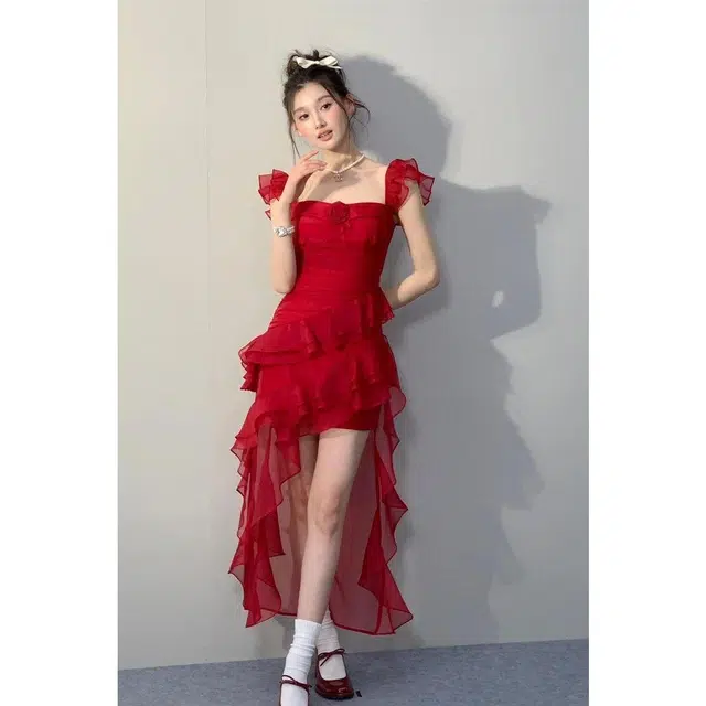 木木兔 合身方领适中无袖连衣裙 女款