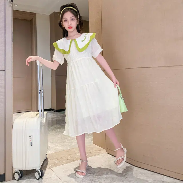 木木兔连衣裙 时髦洋气中大童夏季时尚女孩刺绣娃娃领裙子