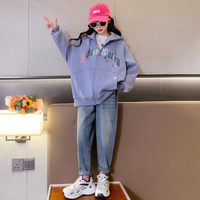 木木兔卫衣 潮流青春时尚 女童外套   宽松舒适柔软 连帽休闲百搭 女孩学院风  中大童印花