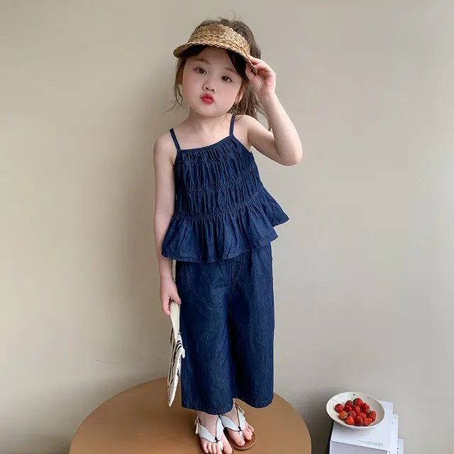 木木兔休闲运动套装 时髦洋气宽松圆领百搭夏季女孩时尚牛仔吊带阔腿裤两件套