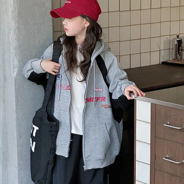 木木兔卫衣 潮流青春时尚 女童外套   宽松舒适柔软 休闲百搭 女孩学院风  中大童拼色连帽