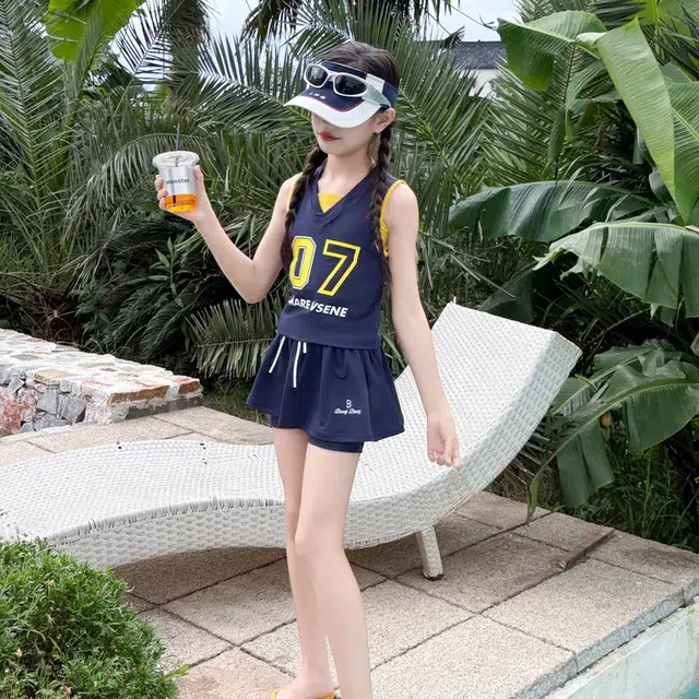 木木兔 夏季时髦洋气时尚女孩字母印花游泳显瘦泳衣裤 儿童款