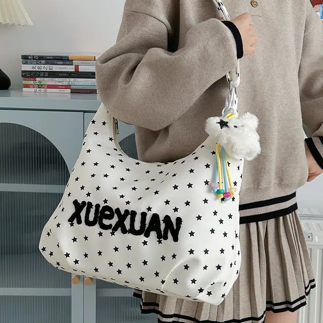 DCLOUD Tote