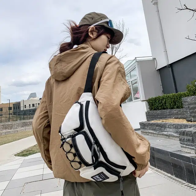 DCLOUD ins