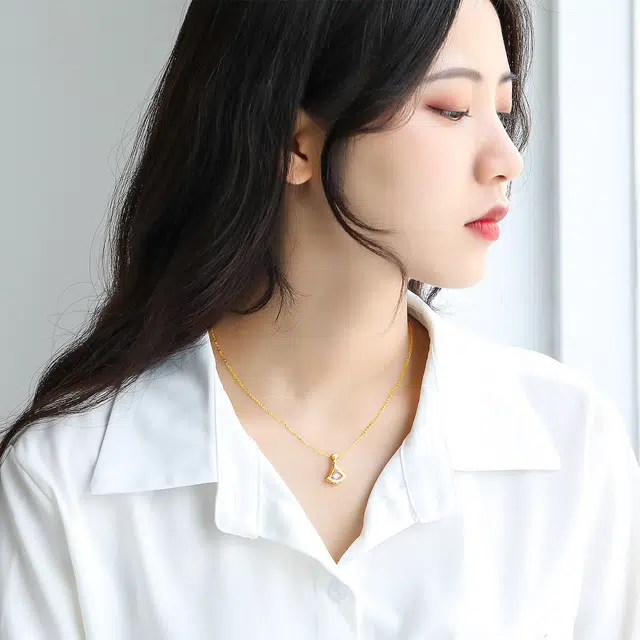 S925