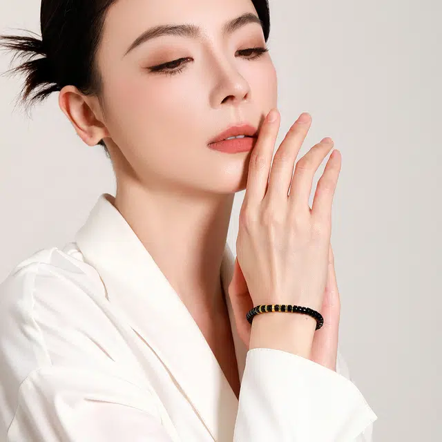 梦金园 【财富之石】招财纳福串珠手饰 直切珠子配饰五彩锆石 新中式守护平安#好运 玛瑙 手串 女款