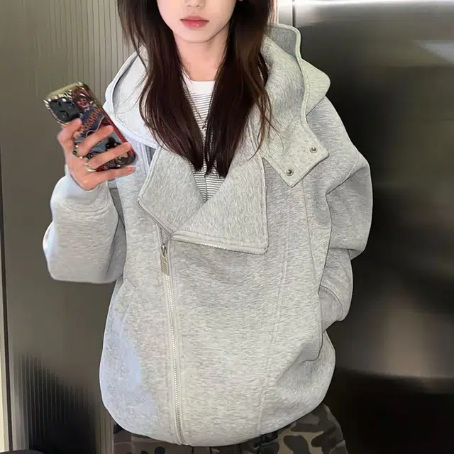 YICHEN