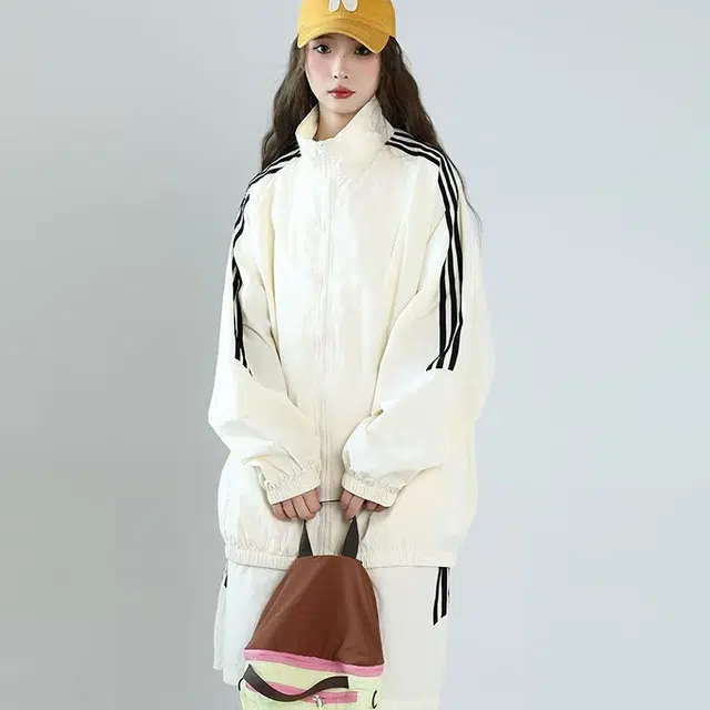 YICHEN