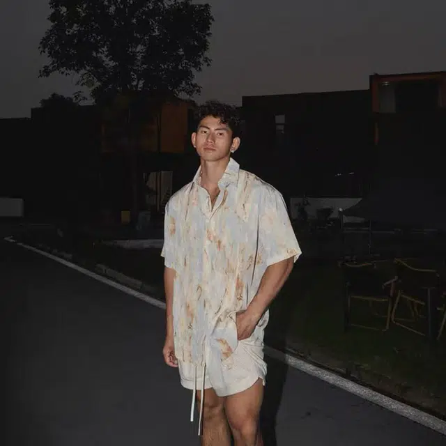 YICHEN