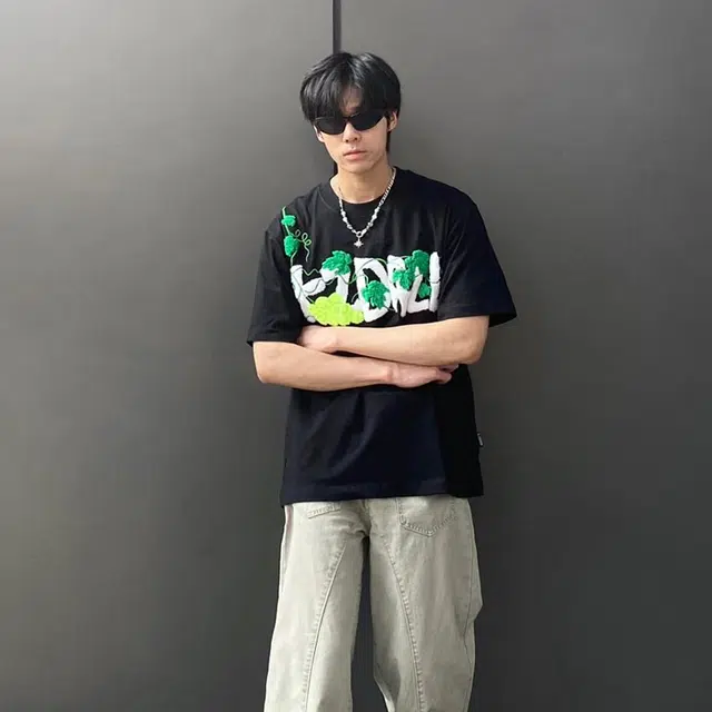 PAINT STAIN T