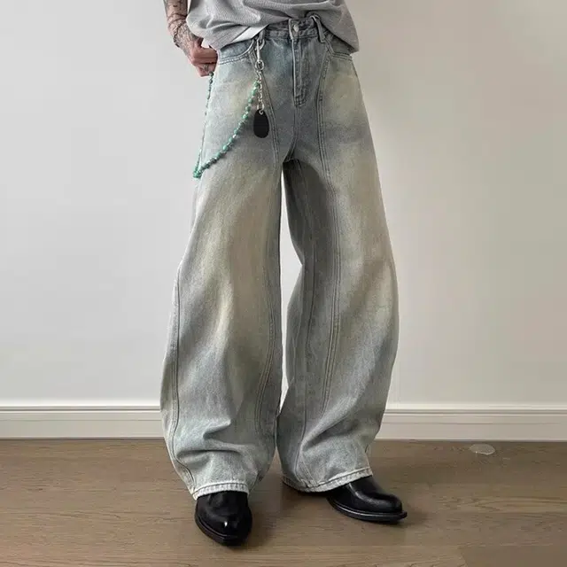 YICHEN 'baggyhiphop