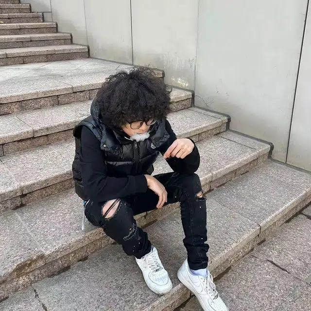 YICHEN vibehiphop