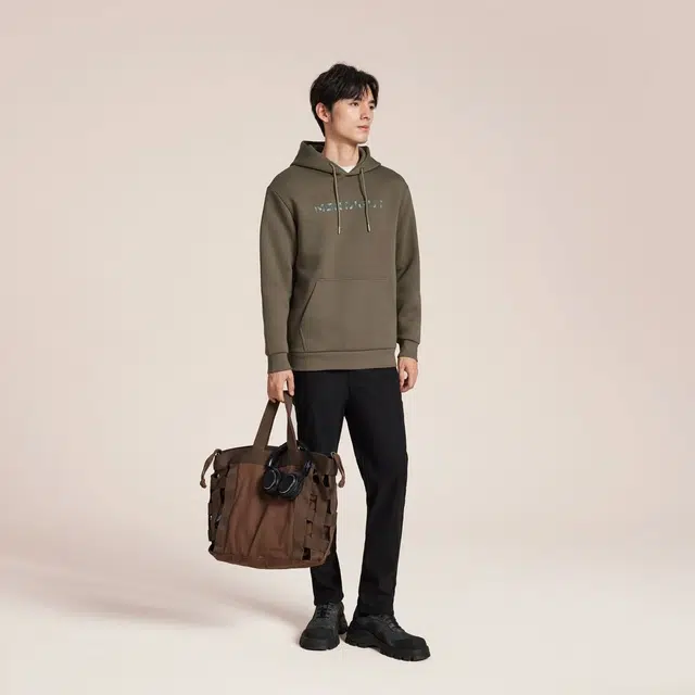 梦特娇 时尚休闲舒适舒适百搭简约休闲卫衣 男款