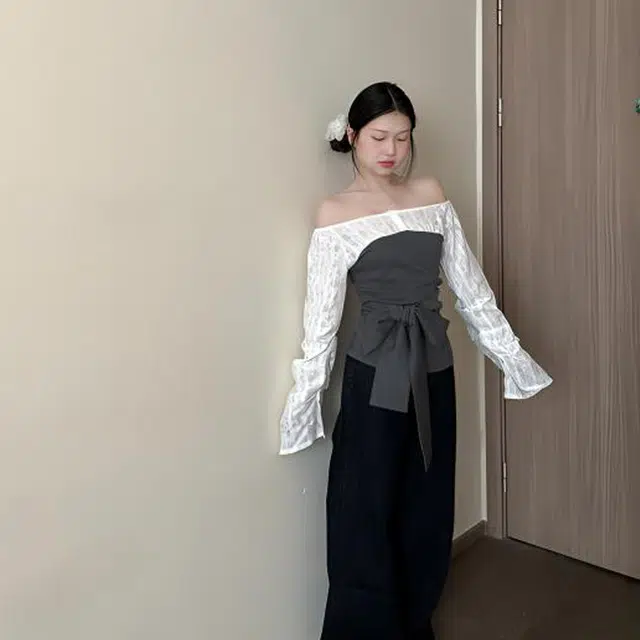 ONE PASS STUDIO T