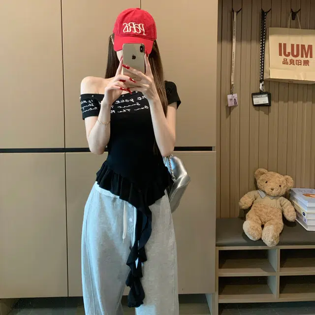 ONE PASS STUDIO T