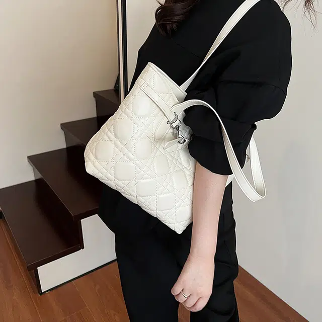 SWIMADE PU