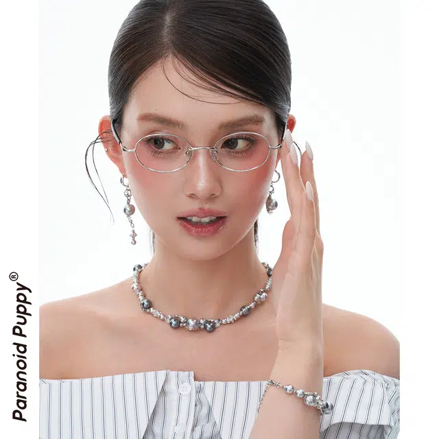 PARANOID PUPPY choker