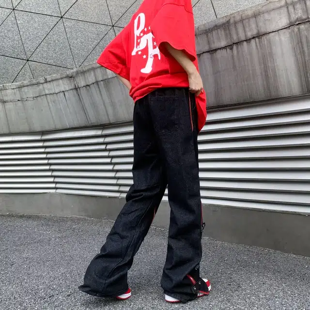 HKRXEC vibe