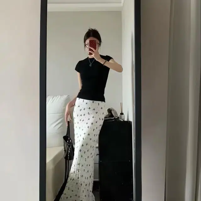 依钗 韩系气质高级感短袖上衣与碎花包臀鱼尾半身裙组合裙装套装 女款
