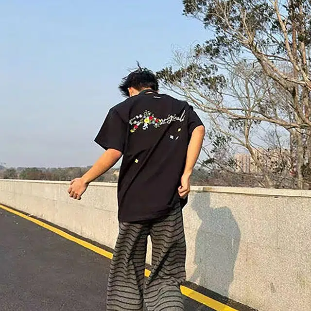 PAINT STAIN T