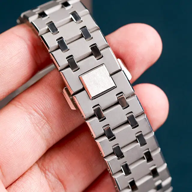 G-SHOCK GA-2100-4A