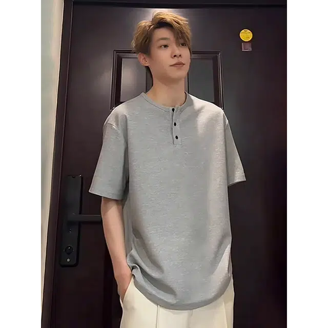 Hypeyourself T