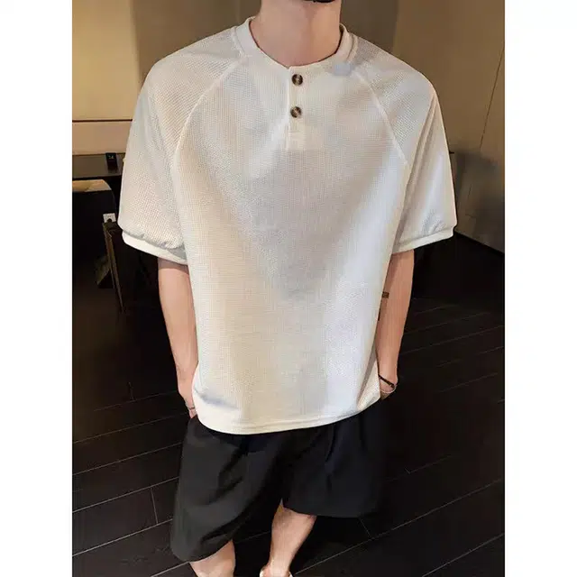 Hypeyourself T