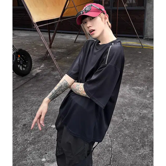 Hypeyourself T