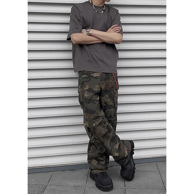 PAINT STAIN T