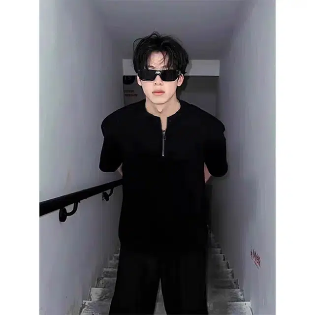 Hypeyourself T
