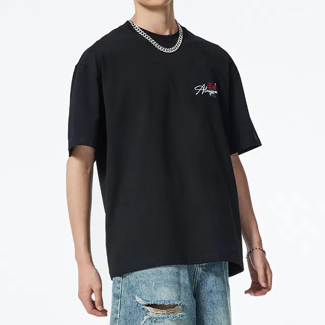 NAICHA STUDIO T