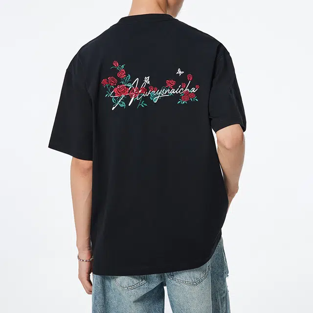 NAICHA STUDIO T