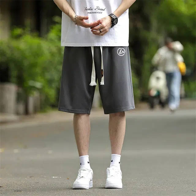 兰缪 日系基础款通勤日常舒适亲肤柔软美式复古百搭户外运动宽松五分休闲短裤 男女同款