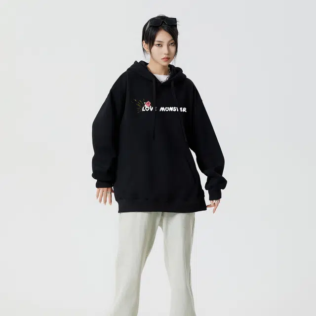 love monster LOGO
