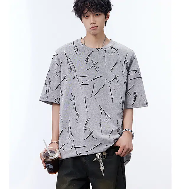 love monster T