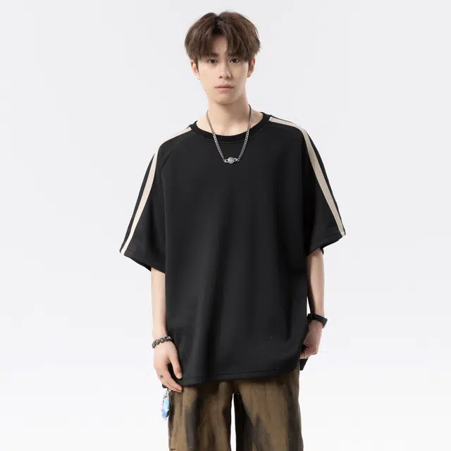 love monster T