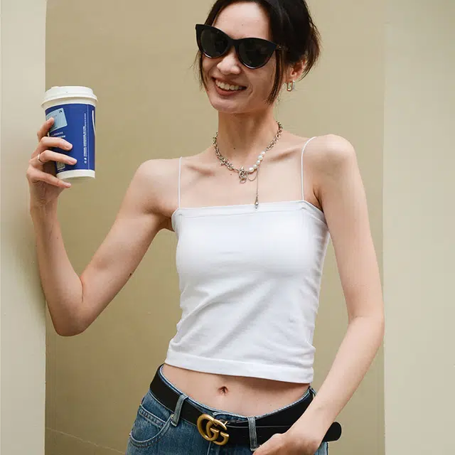 黑恐龙 经典基础款自带胸垫一字领美式百搭小吊带上衣背心 女款 白色