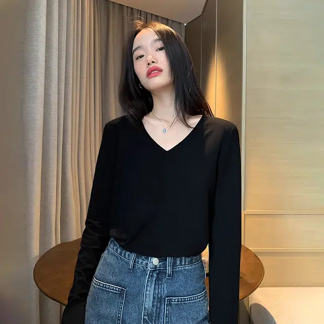 v T