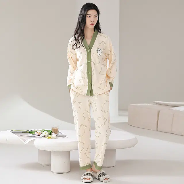 都市丽人 简约卡通小熊亲肤舒适开衫长袖休闲可外穿长裤睡衣套装 女款 图色