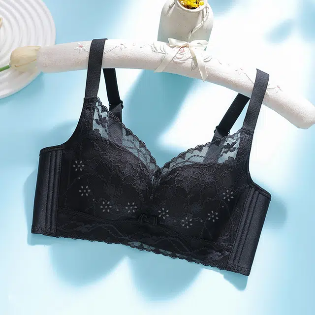 都市丽人 大胸显小聚拢无痕清爽透气蕾丝花薄款提拉防下垂侧收美背性感纯欲风无钢圈收副乳文胸 女款